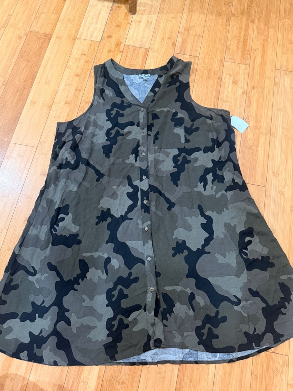 j for justify button sleeveless camo dress